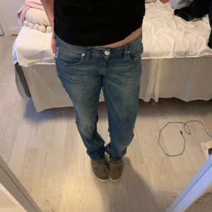 Disel jeans - Low Rise jeans från disel endast andvända två gånger så fint skick🙌