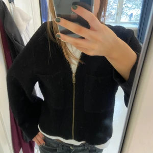 Kofta - Jättefin kofta från otherstories! Lite nopprig