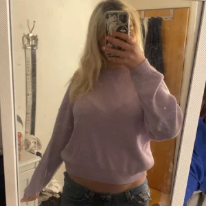 stickad tröja - 💓💓💓💓