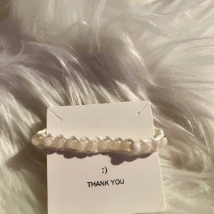 Armband  - Finns i massa olika färger✨