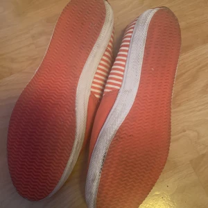 Tygskor  - Helt nya tygskor.