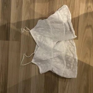 Gullig topp - Jätte söt topp, aldrig kommit till användning💕