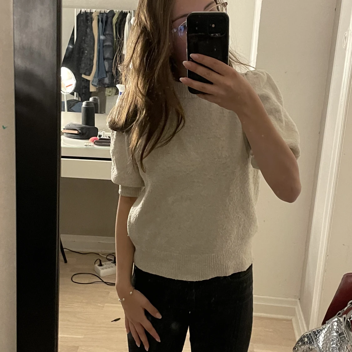 Beige stickad tröja - 90