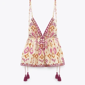 Multifärgad topp💖 - Super söt topp från zara! Trendig med coola förger, kom priv för frågor!