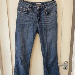 Jeans från Gina  - Jätte fin Jeans från Gina men tyvärr lite för små för mig 