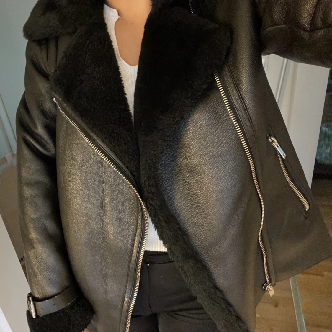 Pilotjacka i fuskskinn - 91