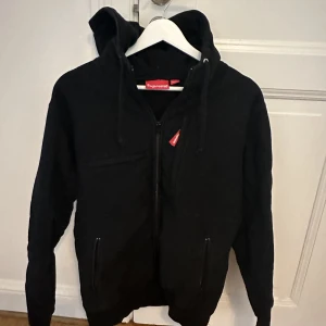 Supreme Hoodie - Supreme Hoodie