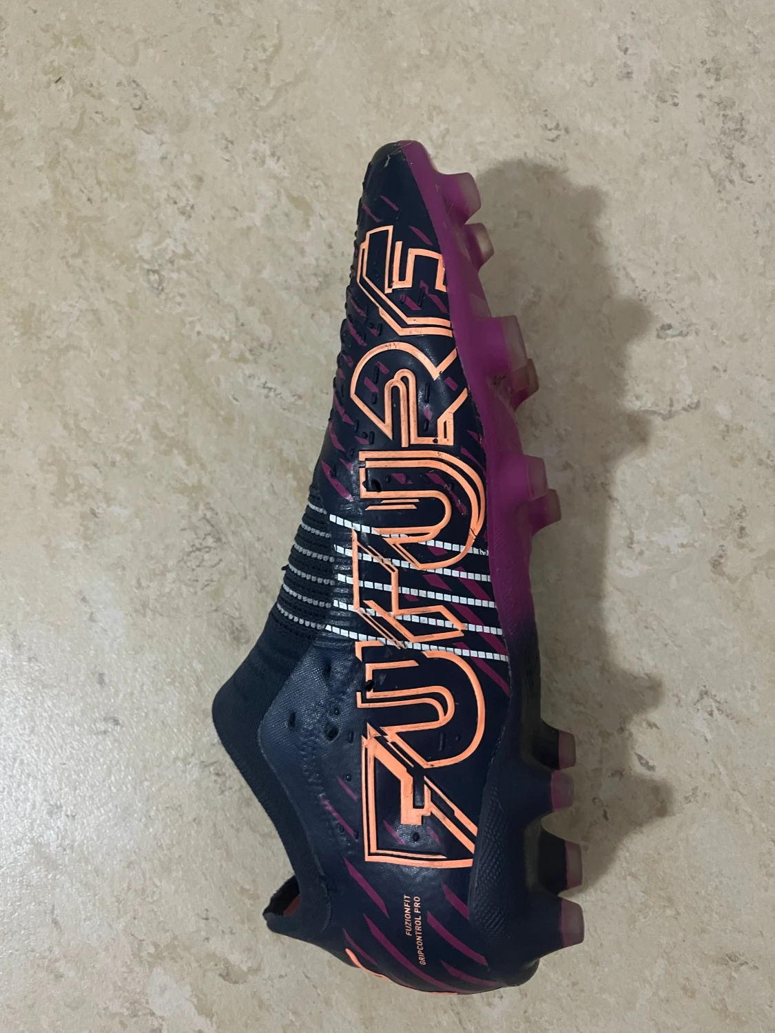 Puma future fotbollsskor  - 90