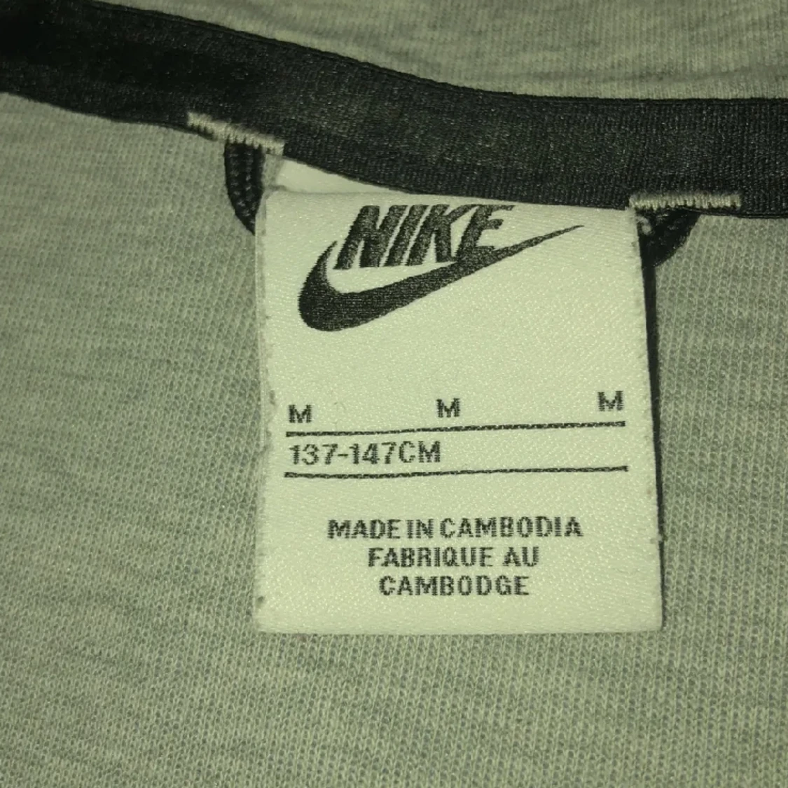 Nike tech fleece  - 90