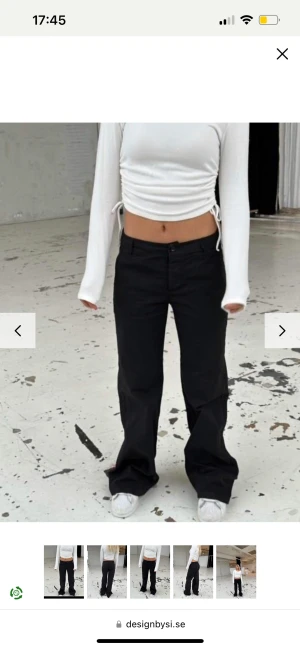 Kostym byxor  - Super fina kostymbyxor från design by si som tyvärr inte passade! Nyskick, lappen är kvar. Storlek S