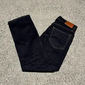 Ett par schyssta jeans från Cubus, aldrig använda! Modell: Regular och i storlek 31/32