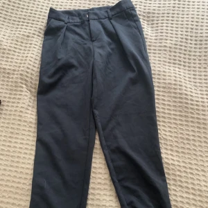 Kostym byxor saint tropez  - Kostym byxor från saint tropez i st s