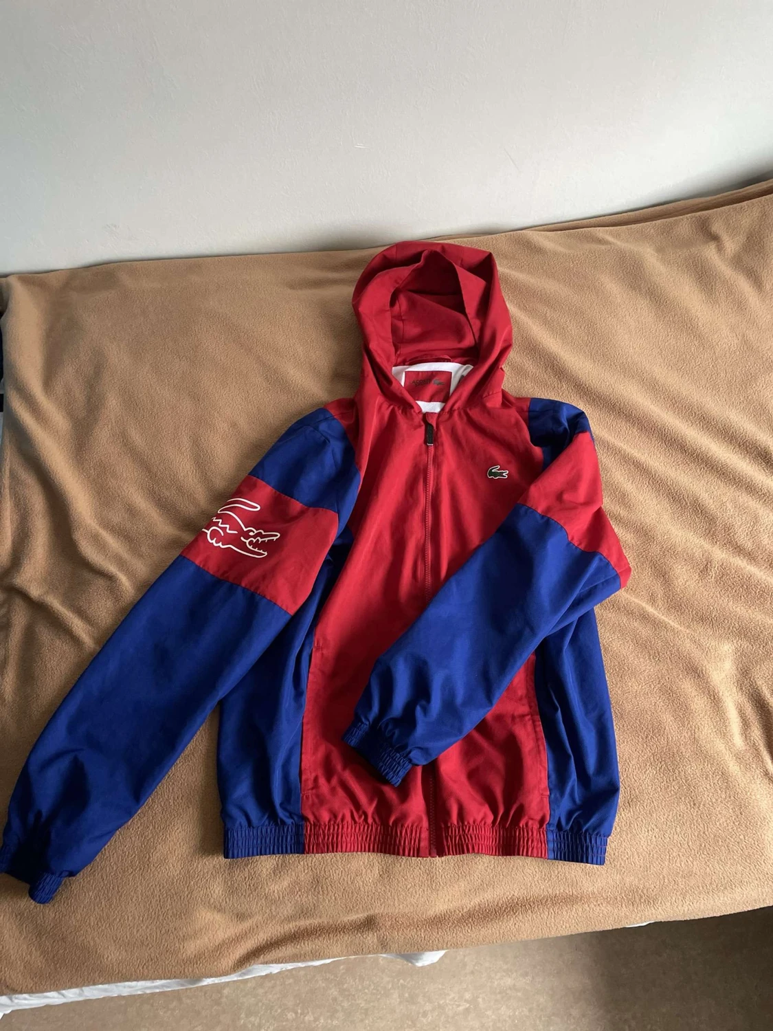 Lacoste vind jacka  - 90