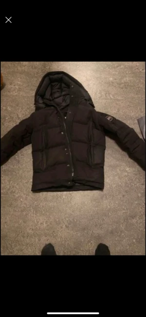 Canada goose wyndham  - S men stor i storlek 