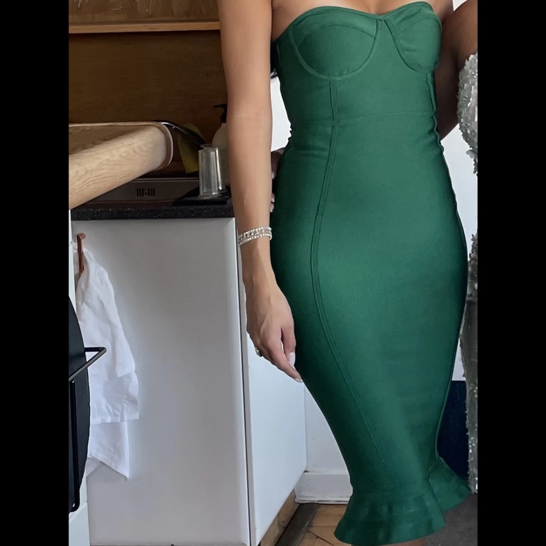 Festklänning säljes  - 90