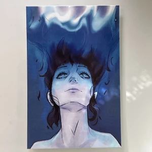 Klistermärke- Blue Fire - Klistermärke 5 x 7.6 cm. Ritad av mig, hemmagjort. Alt via Swish, 10 kr frakt tillkommer - 15 kr totalt.