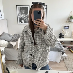 jacka  - Jättefin sommarjacka, säljer då den inte kommer till användning ❤️‍🔥ge prisförslag 🥰