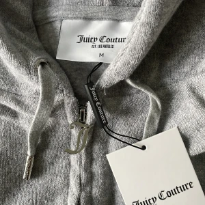 Helt ny juicy tröja - Helt ny juicy tröja med lappen kvar!! Pris går att diskutera💘