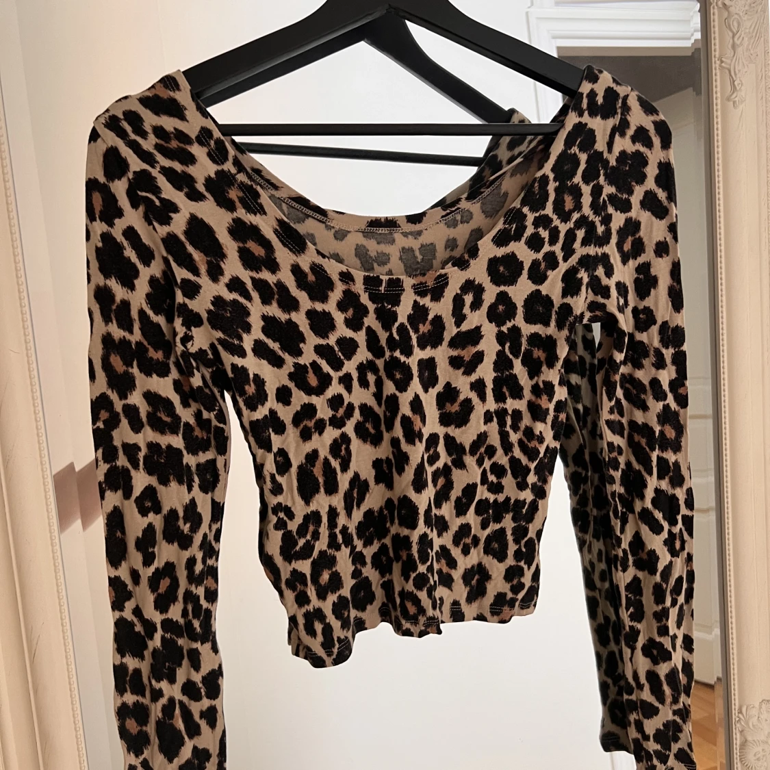 Leopard tröja - croppad - 90