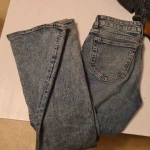 Pupulära lågmidjade hm jeansen - Lågmidjade jeans