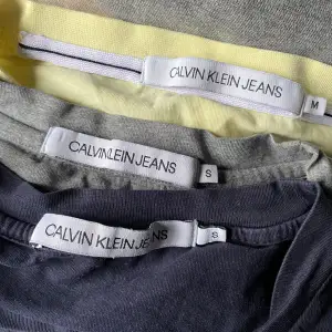 Säljer 3st Calvin Klein t shirts. Pris för 1 är 99kr, pris för 2 är 149kr pris för 3 är 199kr. Storlekar är S,S,M