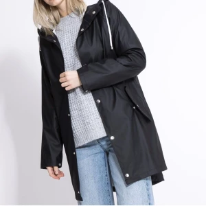 Regnjacka  - Regnjacka från Lager 157. 