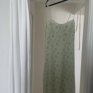 Klänning  - Klänning från forever 21