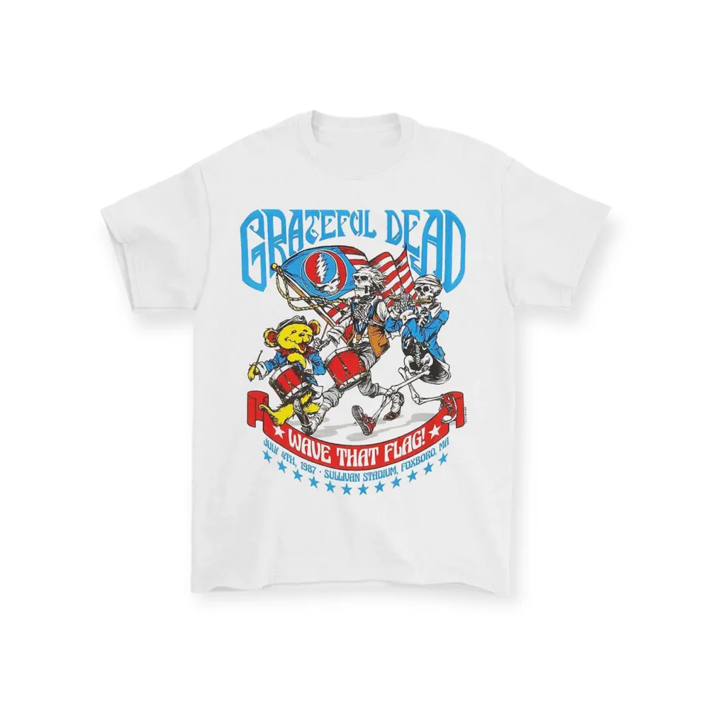 Riktigt snygg T-shirt med motiv av bandet grateful dead .  Fint skick . Storlek Large Vintagemotiv. T-shirts.