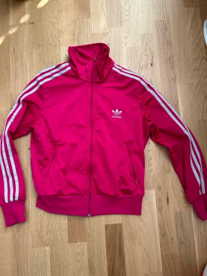 Adidasjacka - Fin adidasjacka. 