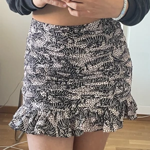 Kjol - Kjol från Zara! Storlek S 💞 