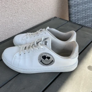 smiley skor - inte använda alls mycket