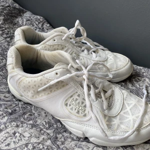 Cheerleading skor - Cheerleading skor från kaepa, storlek 37,5. Tecken på användning men i bra skick