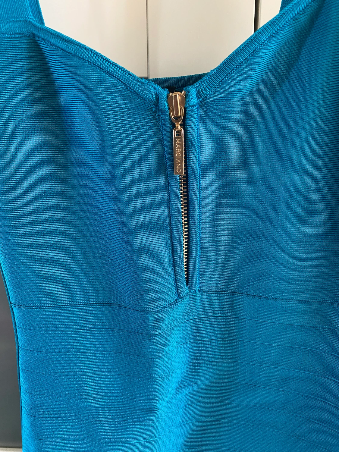 Guess Marciano klänning  - 90