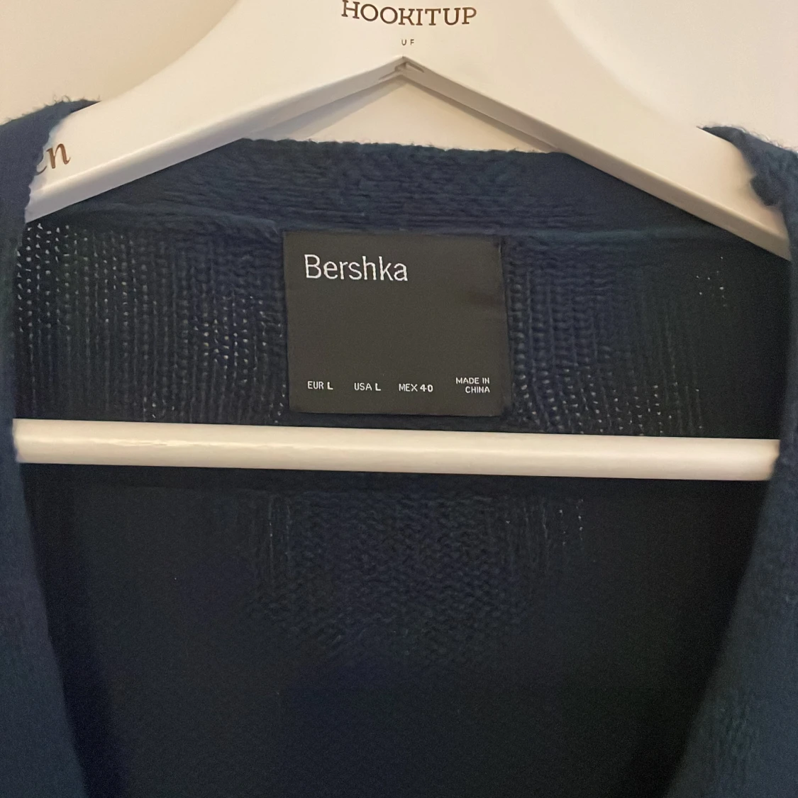 Marinblå stickad kofta från Bershka - 91