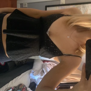 Topp - Så söt topp som jag köpt secondhand men aldrig har använt så känns som ny skick! 