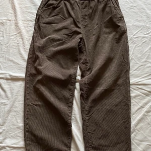 Urban outfitters  - Baggy Manchester brallor