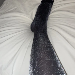 Strumpbyxor  - Svarta, silver skimmer strumpbyxor 