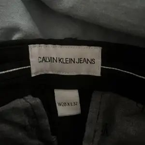 Fina byxor från Calvin Klein, pris kan diskuteras 