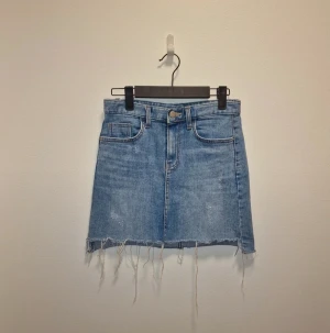 Denim Kjol S - Fint skick. Stretchig.