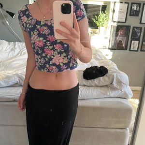 Tröja - Så söt liten topp som i S ❤️ 