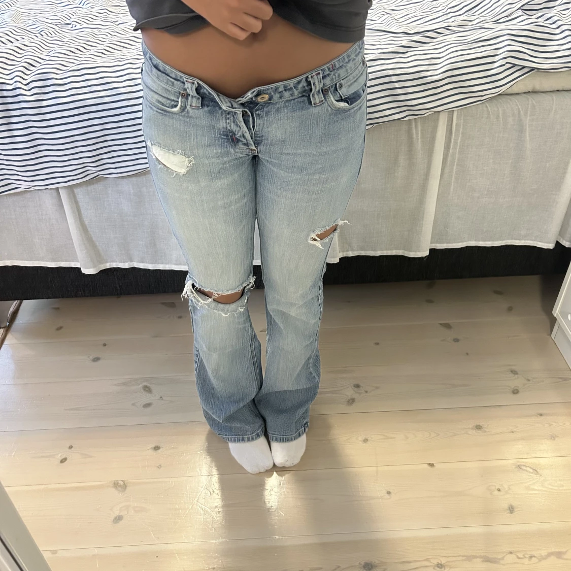 Utsvängda jeans - 91