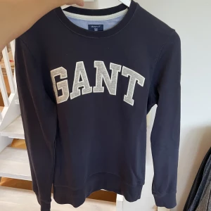Gant Sweatshirt  - En sweatshirt från Gant i fint skick. 