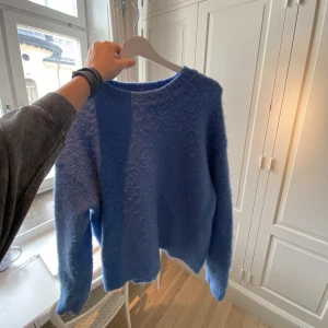 Stickad tröja - Så så fin 