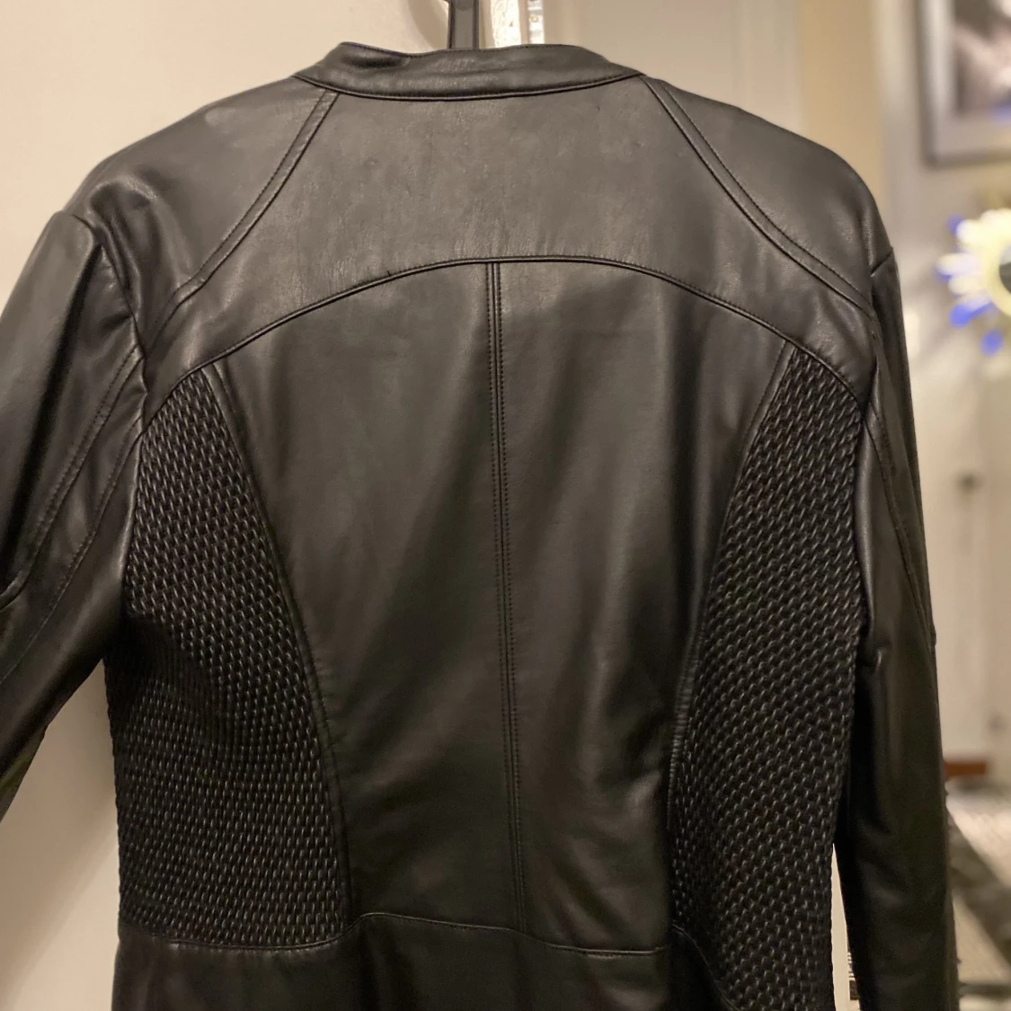 Guess skinnjacka  - 91