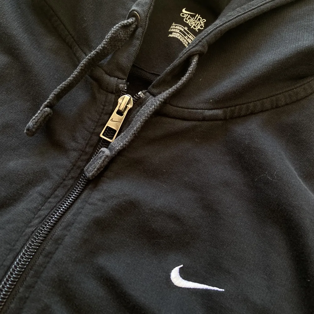 sälsyn vintage hoodie av Nike, bra passform och material.. Hoodies.