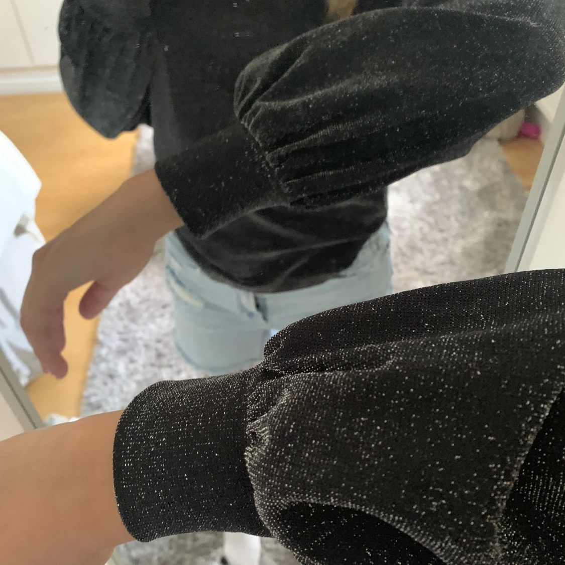 Svart glittertröja - 90