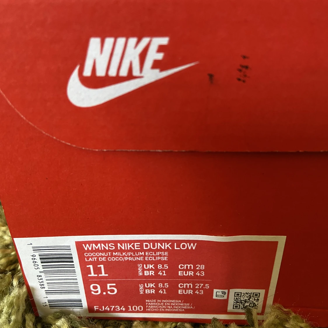 Nike dunk Low "Plum Coconut Milk" - 91