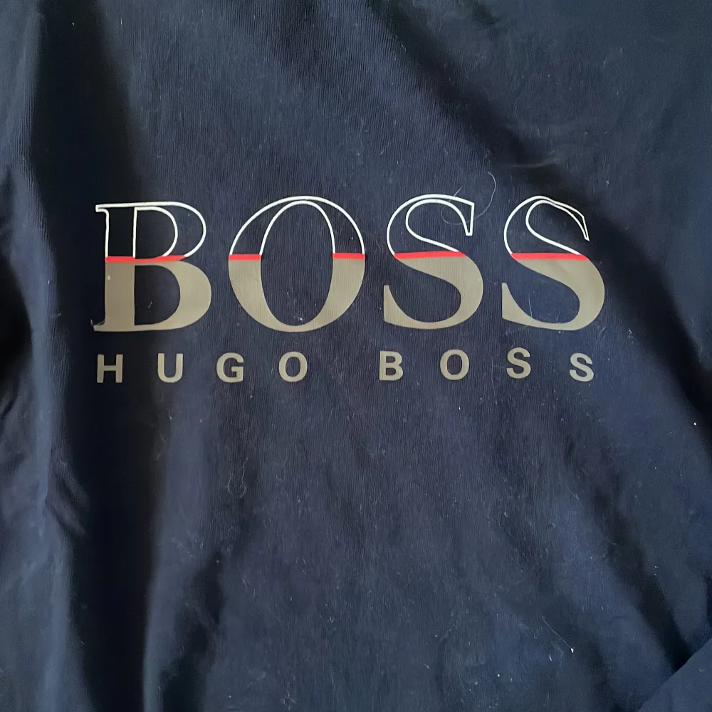 Marin blå Hugo boss. Hoodies.