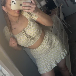 Set - Ett gulligt set från shein. Använd 1gång. 