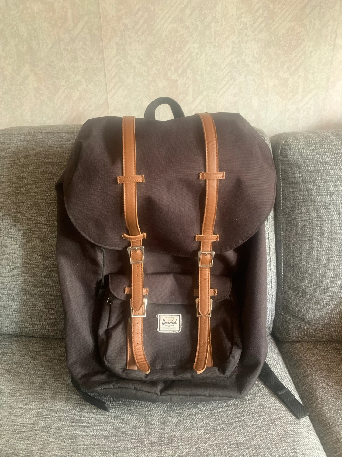 Herschel ryggsäck svart